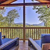 Lovely Log Cabin + Bunkhouse w/ Views & Yard!