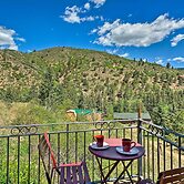 Cozy CO Rocky Mountain Retreat Near Pikes Peak!