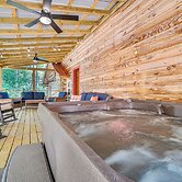 North Georgia Mtn Escape w/ Hot Tub & Games!