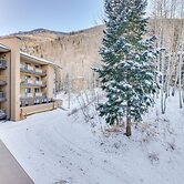 Condo Near Golf Club ~ 2 Mi to Vail Ski Resort!