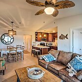 3rd-floor Riverfront Condo: Walk to Downtown Eats!