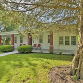 Hampton Sanctuary w/ Fire Pit & Fenced Yard!