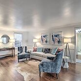 Walk to Broad St: Central Thomasville Condo