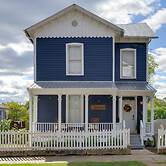 Cozy Virginia Home in Lynchburg Historic District!