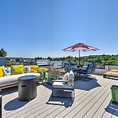 Canal & Mtn Views: Pet-friendly Seattle Retreat
