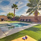 Game Room, Hot Tub & Gas Grill: Chic Indio Oasis!