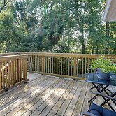 Charming Thomasville Getaway: Walk to Downtown!