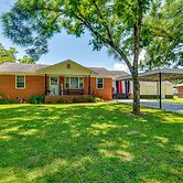 Pet-friendly Douglasville Home w/ Screened Porch!