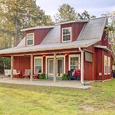 Georgia Farmhouse: Lake Access, Private Beach