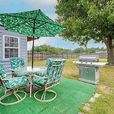 Horn Lake Home w/ Yard: 8 Mi to Graceland!