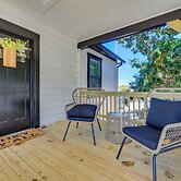 Modern Milledgeville Getaway: Walk to Downtown!