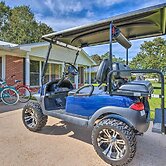 Ocean Springs Home w/ Bikes < 1 Mile to Beach!