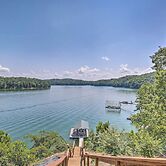 Beautiful Lakefront Studio: Dock, Fire Pit, Kayak