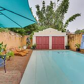 Private Pool & Backyard: Lavish New Orleans Haven!