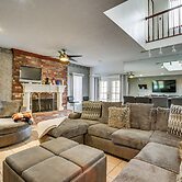 4 Mi to Bourbon St: Spacious Retreat w/ Wet Bar!