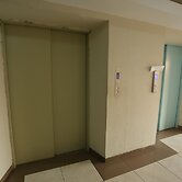 Capital O 93372 Aurora Residence