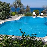 Ananda Spa Villa in Nies