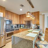 Resort-style Biloxi Condo: Walk to the Beach!