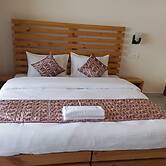 Him Hilton Luxury Hotel