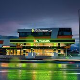 Hotel Emerald