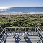 Oceans 2 4 Bedroom Condo by RedAwning