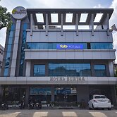 FabHotel Prime Surya