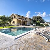 Sardinia Re - Villa Gialla