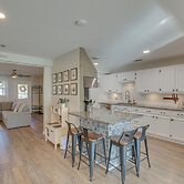 Game Room & Fire Pit: Family-friendly Aubrey Home