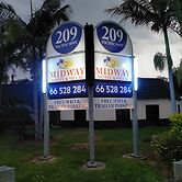 Midway Motel and Villas