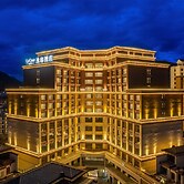 JOVE MOUNTAIN UrCove Nyingchi Hotel