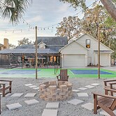 Exciting Valrico Villa w/ Private Pool & Game Room