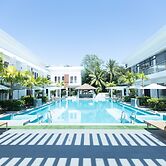 Asaricha Tropical Beach Resort