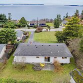 Whidbey Bliss by Avantstay 2min to Beach + View