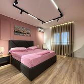 Royal Seaview Heaven