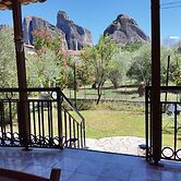Kastraki House with a view