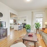 Tasteful Gardiner Triplex Near Downtown Augusta!