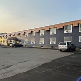 Presque Isle Hotel