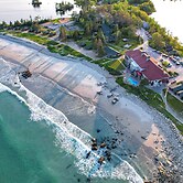 White Point Beach Resort