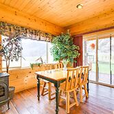 Pet-friendly Idaho Home on the Salmon River!