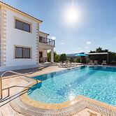 Villa Kambos Ena in Polis