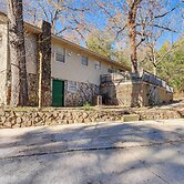 Comfortable Alabama Apartment: Pets Welcome!