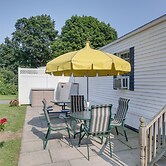 Quaint Lakemont Retreat: 1 Mi to Seneca Lake!