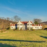 Elegant Paris Manor w/ Private Pool!