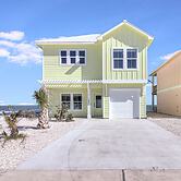 Ahoy Matey Sp151 4 Bedroom Home by RedAwning