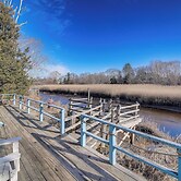 Riverfront Kingston Cottage w/ Deck, 2 Mi to Beach