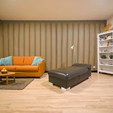 Vesna Convenient Suite by CHORS