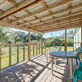 4 Mi to State Park: Peaceful Rockport Home w/ Yard