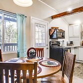 Cozy Cottage w/ Pool Btwn Knoxville & Pigeon Forge