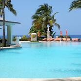 Luxury 1-bed Apartment in Montego Bay