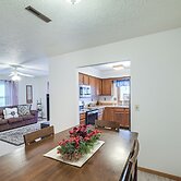 Welcoming Condo in Davenport: Central Location!